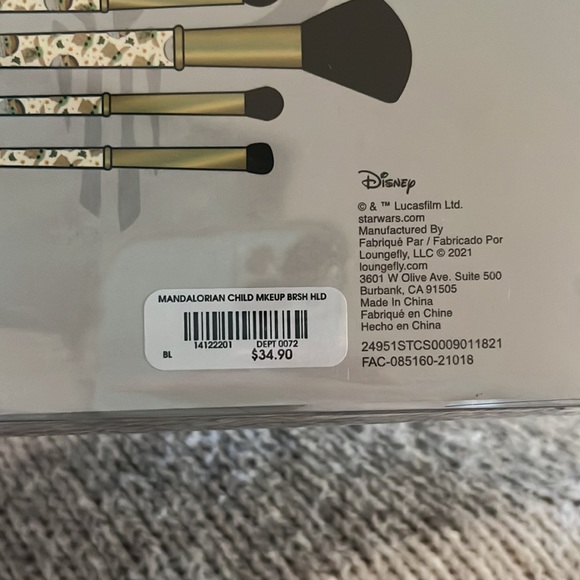 Loungefly Makeup Loungefly Star Wars The Mandalorian Grogu Makeup Brush Holder Poshmark